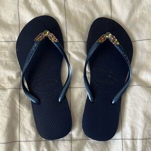 Havaianas Bejeweled Women's Flip Flops Size 8 (37-38) in Navy Blue Like New